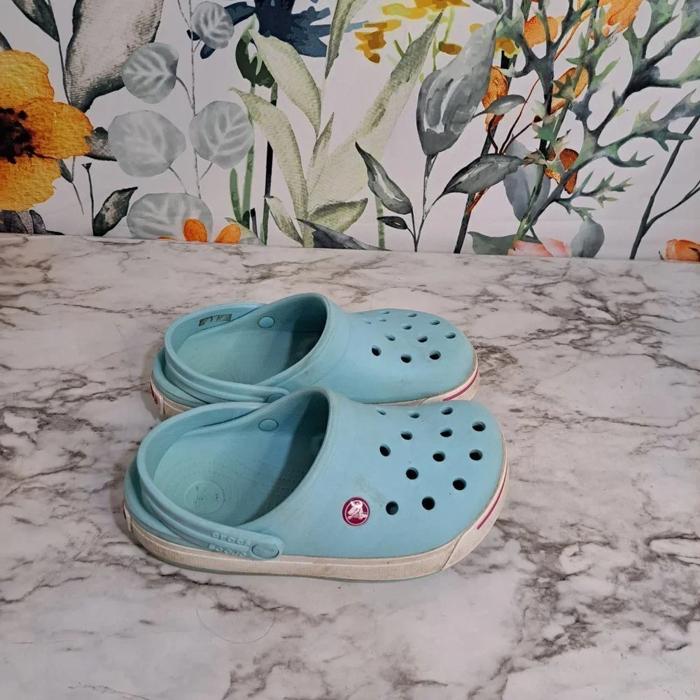 Crocs Kids‎ Crocband ll Clogs Blue Candy/ Pink Size Junior 3